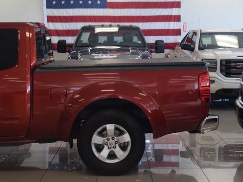 Used 2013 Nissan Frontier SV RWD image 17