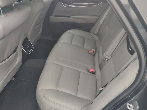 Used 2013 Cadillac XTS Luxury w/ Driver Awareness Package image 5