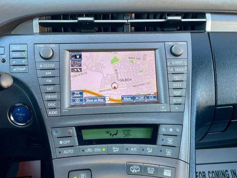 Used 2014 Toyota Prius Prime Advanced FWD image 18
