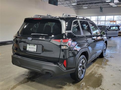 Used 2025 Subaru Forester Premium w/ Convenience Package #1 image 6