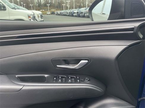 Used 2023 Hyundai Tucson SEL image 11