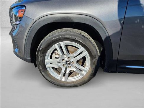 Used 2022 Mercedes-Benz GLB 250 image 22