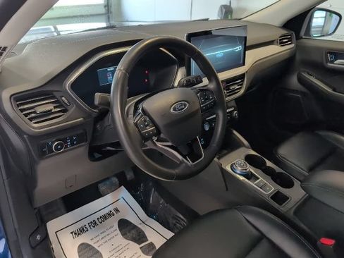 Certified 2023 Ford Escape Platinum AWD/4WD image 10