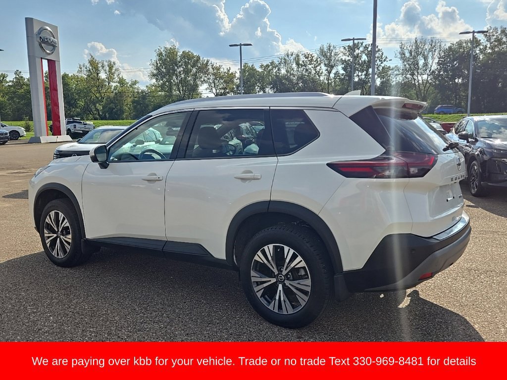 Used 2021 Nissan Rogue SV AWD/4WD image 6