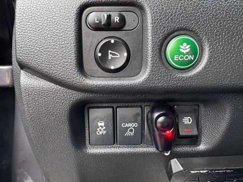 Used 2018 Honda Ridgeline RTL image 24