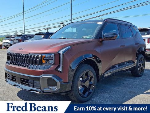 New 2027 Kia Seltos X-Line S w/ X-Line S Premium Package AWD/4WD image 2