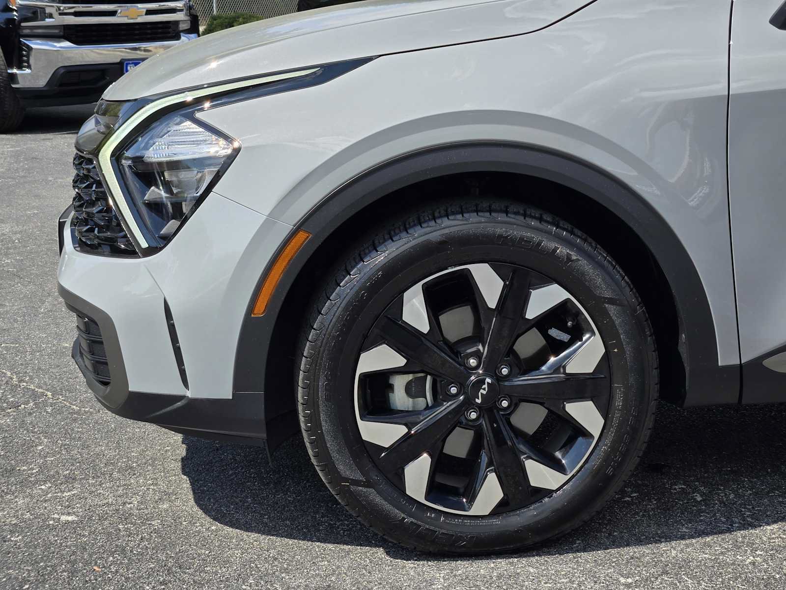 Used 2023 Kia Sportage X-Line AWD/4WD image 8