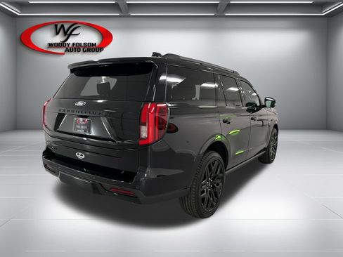 New 2027 Ford Expedition Platinum w/ Stealth Performance Package AWD/4WD image 6