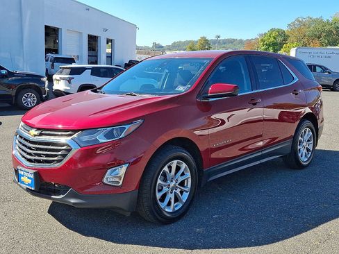 Used 2020 Chevrolet Equinox LT image 3
