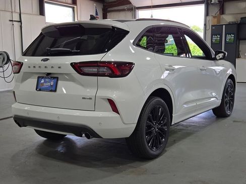 Used 2023 Ford Escape ST-Line Elite image 15