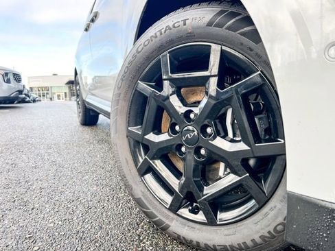 New 2026 Kia Carnival SX Prestige image 2