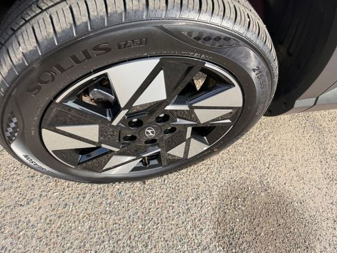 Used 2025 Hyundai Kona SEL image 32