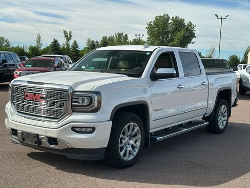 Used 2017 GMC Sierra 1500 Denali AWD/4WD image 4