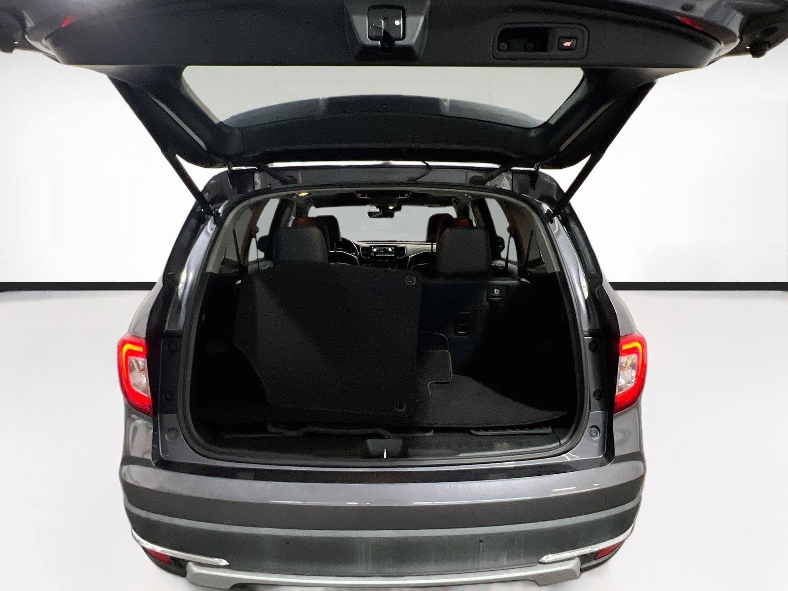 Used 2019 Honda Pilot Elite image 22