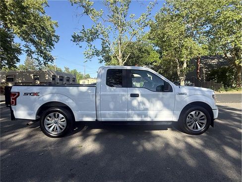 Used 2018 Ford F150 XL w/ Equipment Group 101A Mid RWD image 6