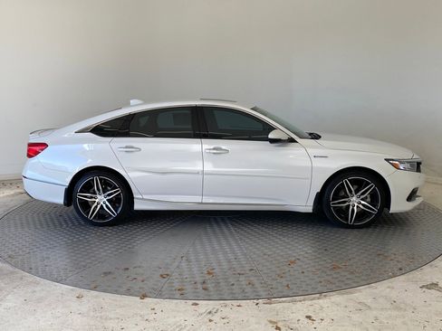 Used 2022 Honda Accord Touring image 7