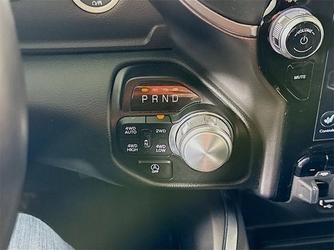 Used 2021 RAM 1500 Laramie w/ Sport Appearance Package image 11