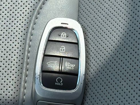 Used 2025 Hyundai Palisade SEL FWD image 28