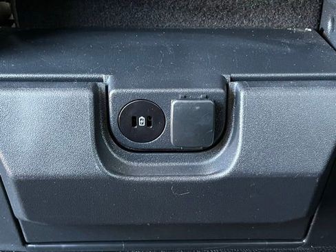 Used 2024 Ford F350 XLT w/ FX4 Off-Road Package image 17