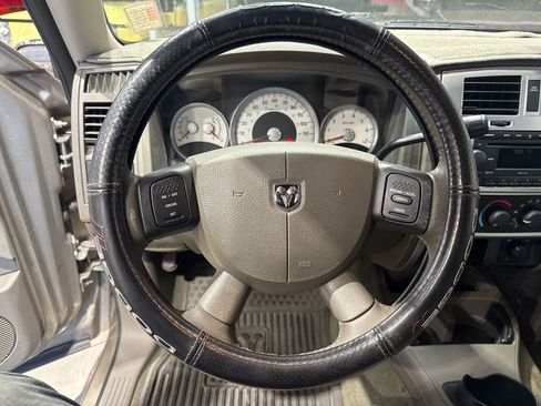 Used 2006 Dodge Dakota Laramie w/ Trailer Tow Group image 97