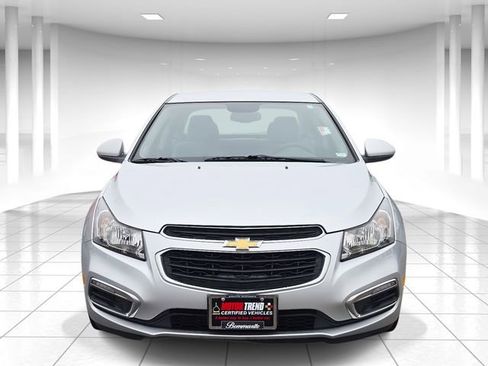 Used 2016 Chevrolet Cruze LT image 5