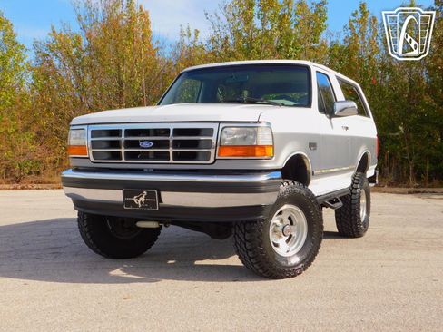 Used 1995 Ford Bronco XLT AWD/4WD image 26