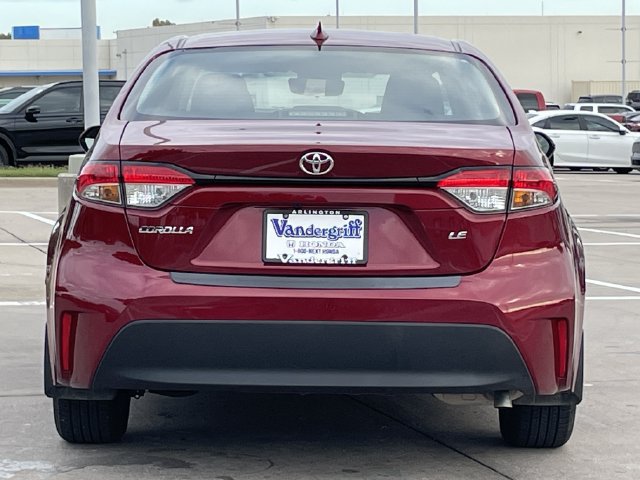 Used 2024 Toyota Corolla LE FWD image 5
