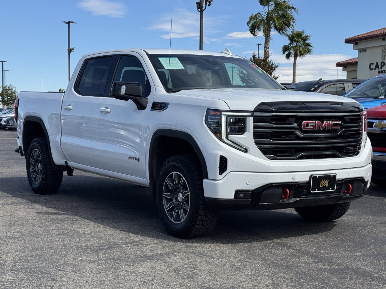 Used 2025 GMC Sierra 1500 AT4 AWD/4WD image 1