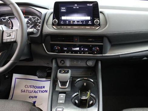 Certified 2026 Nissan Rogue SV FWD image 21