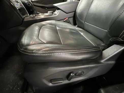 Used 2019 Ford Explorer Limited w/ Class III Trailer Tow Package AWD/4WD image 18