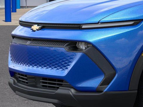 New 2026 Chevrolet Equinox EV LT image 13