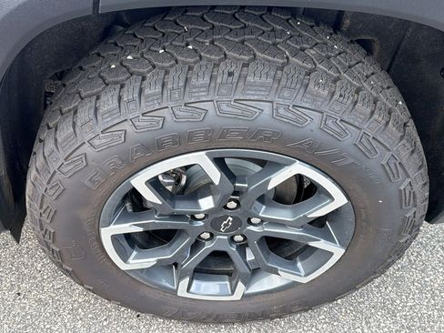 Used 2026 Chevrolet Equinox ACTIV w/ Safety and Technology Package FWD image 12