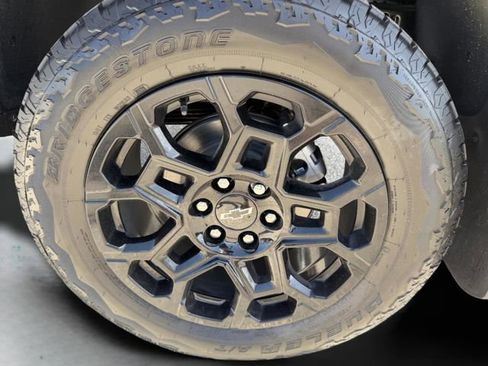 New 2026 Chevrolet Colorado Trail Boss w/ Midnight Edition image 33