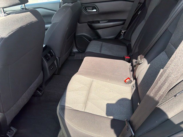 Used 2024 Nissan Rogue SV AWD/4WD image 19