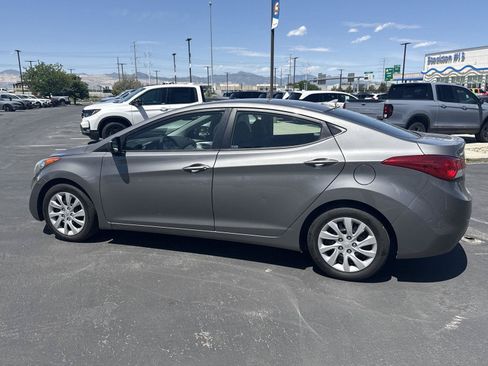 Used 2013 Hyundai Elantra GLS FWD image 10