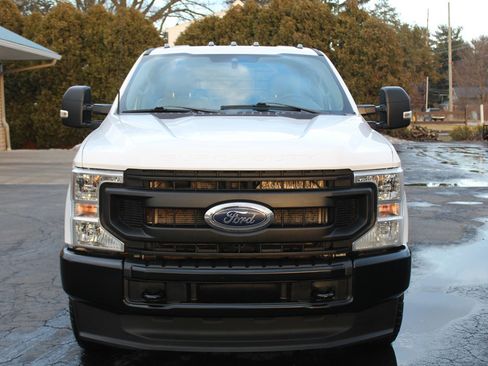 Used 2022 Ford F350 XL w/ Power Equipment Group image 11