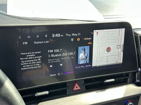Certified 2024 Kia Sportage EX FWD image 12