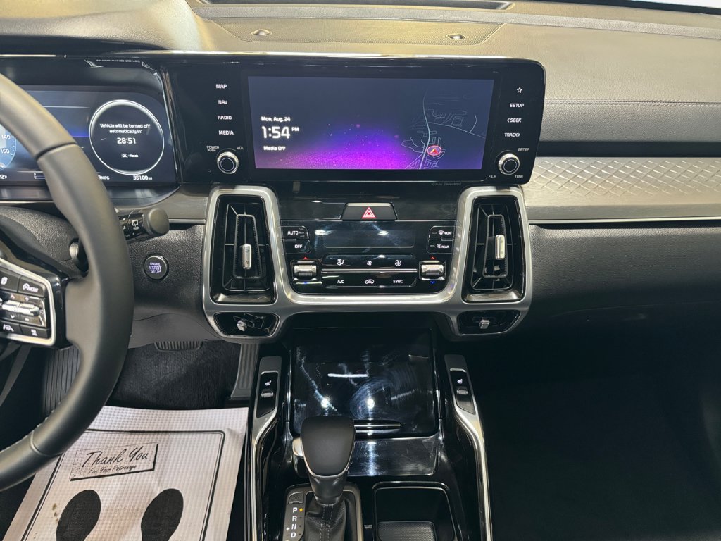 Certified 2023 Kia Sorento SX AWD/4WD image 22