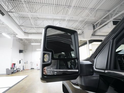 Certified 2024 Chevrolet Silverado 2500 LTZ image 23