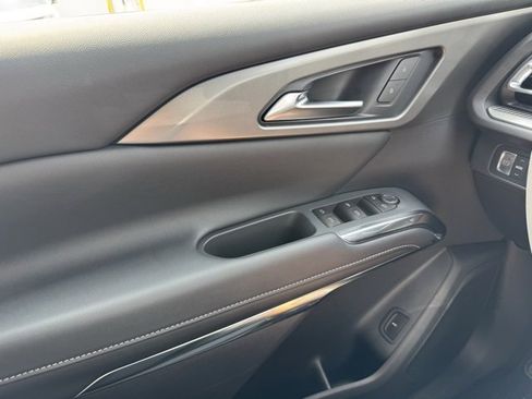 New 2026 Chevrolet Traverse LT w/ Driver Confidence Package image 28