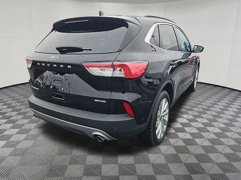 Used 2022 Ford Escape Titanium w/ Titanium Elite Package image 5