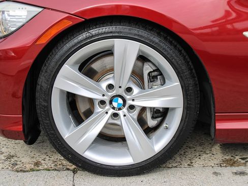 Used 2011 BMW 335i Sedan image 36