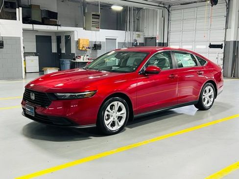 New 2026 Honda Accord LX image 10