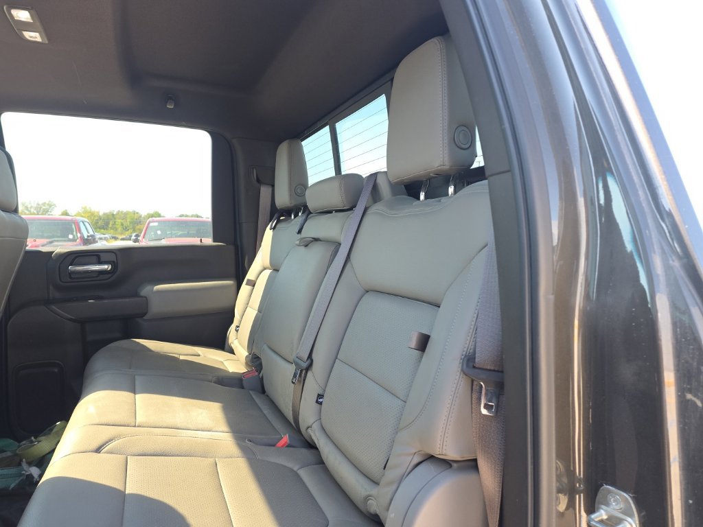 Used 2022 Chevrolet Silverado 2500 LT w/ Convenience Package AWD/4WD image 12