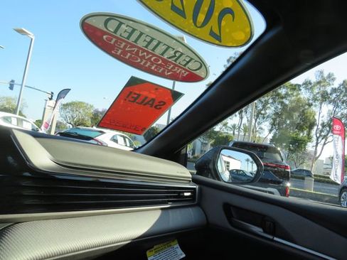 Certified 2026 Toyota Camry SE image 29