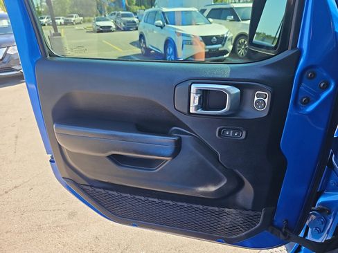 Used 2021 Jeep Wrangler Unlimited Sport w/ Sun And Sound Package AWD/4WD image 38