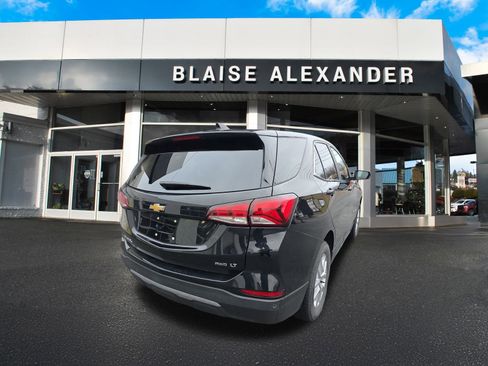 Used 2023 Chevrolet Equinox LT image 5