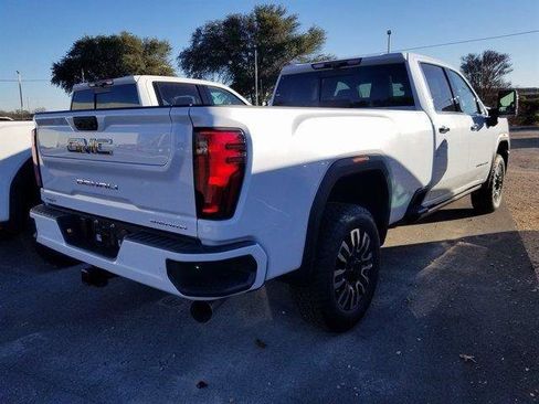 New 2026 GMC Sierra 3500 Denali Ultimate image 6