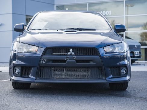 Used 2014 Mitsubishi Lancer Evolution GSR image 2