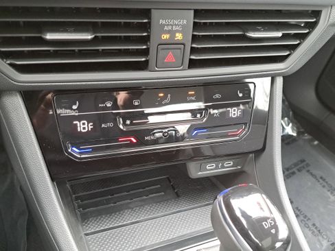 New 2026 Volkswagen Jetta SE image 20